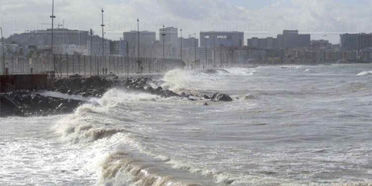 Mauvais temps : annulations et retards sur le détroit de Gibraltar