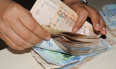 Hausse marquée du dirham face au dollar : +3,6 % en un mois