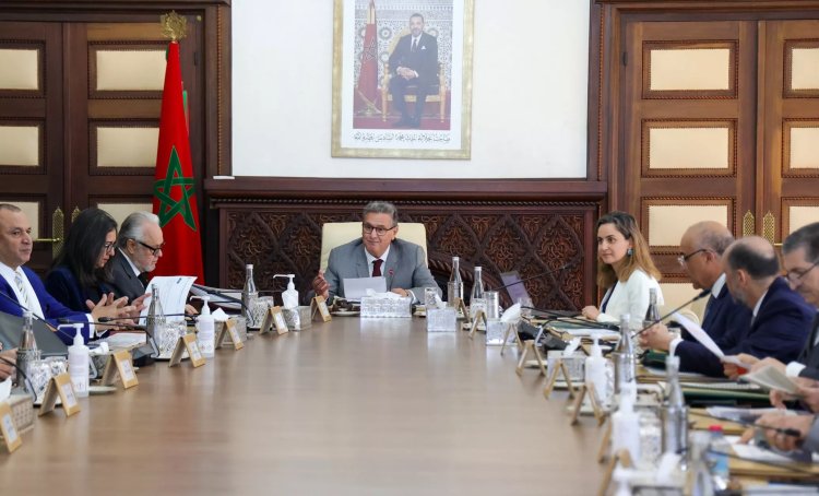 Akhannouch préside une réunion de suivi de la mise en œuvre de la feuille de route de l’emploi