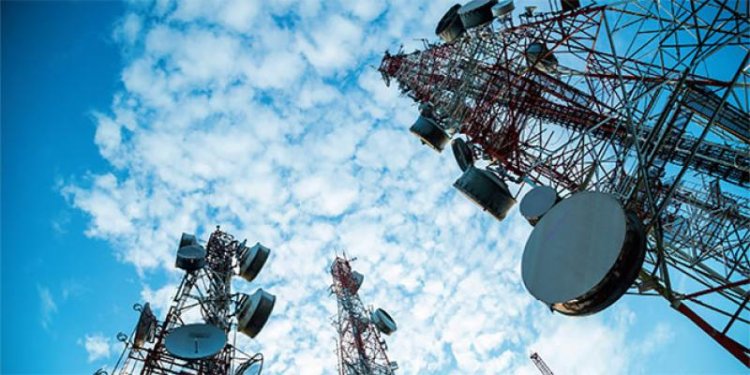 Télécommunications : tendance positive au T1-2025 selon la DEPF